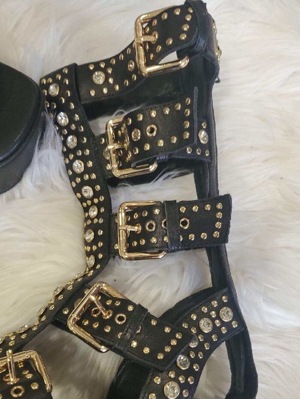 Jeffrey Campbell Nwot Black Platform Gladiator Sandals with Gold Buckles - Picture 14 of 17